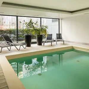 Skyscraper Riverview With Indoor Pool Apartamento Lisboa